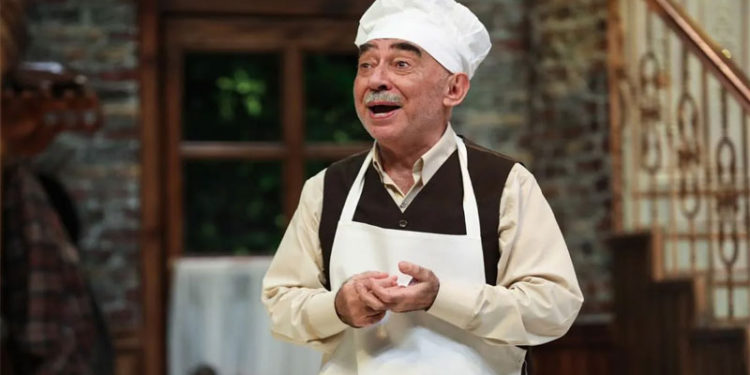 Şener Şen 'Zengin Mutfağı' oyunuyla yıllar sonra sahneye döndü