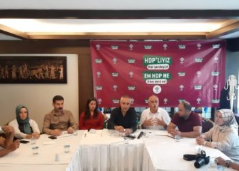 ‘Ülkede siyasi felaket yaşanıyor’