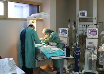 Al-Monitor: Türkiye, Suriyeliler için ücretsiz tıbbi tedaviyi askıya aldı