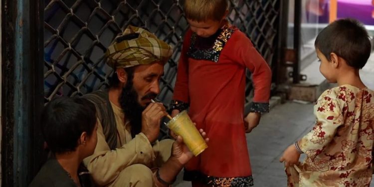 Taliban’ın yönetimi devraldığı Afganistan’da günlük hayat