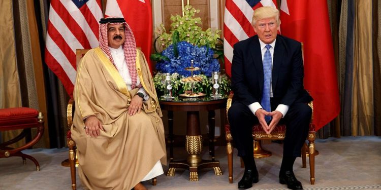 İsrail basını: Bahreyn de İsrail ile ilişkileri normalleştirmek için anlaştı, kararı Trump duyuracak