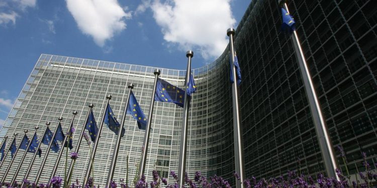 AB Komisyonu, Türkiye’yi Ortadoğu ve Kuzey Afrika birimine kaydırdı