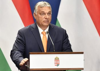 Macaristan Başbakanı Orban’dan seçim hazırlığı: Vergi iadesi ve asgari ücrete zam