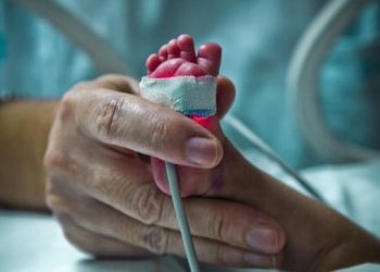 İspanya'da doğum sonrası yanlış aileye verilen bebek, 19 yıl sonra dava açtı