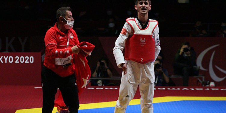 2020 Tokyo Paralimpik Oyunları | Mahmut Bozteke'den bronz madalya