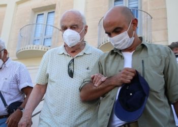 28 Şubat davası kapsamında tutuklanan Çevik Bir, hastaneye kaldırıldı