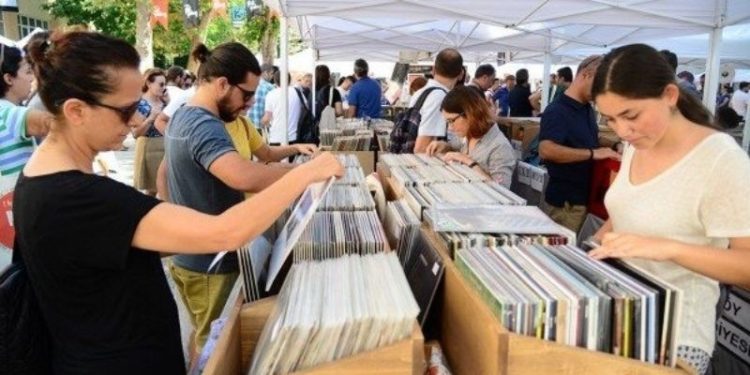5. Kadıköy Plak Günleri, belediye bahçesinde başlayacak