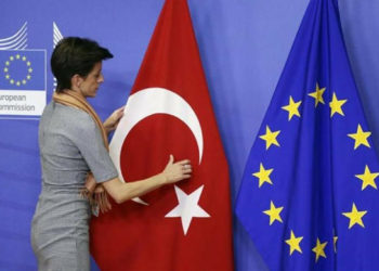 AB Komisyonu, Türkiye’yi Ortadoğu ve Kuzey Afrika birimine kaydırdı