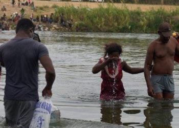 ABD'nin Haiti Özel Temsilcisi, 'Göçmenlerin sınır dışı edilmesi insanlık dışı' diyerek istifa etti