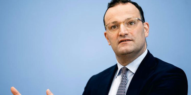 Almanya Sağlık Bakanı normal hayat için tarih verdi