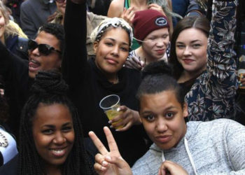 Almanya seçimleri: Göçmenler hangi partiye oy veriyor?