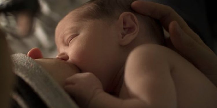 Araştırma: Emzirmenin sağladığı antikorlar, Covid-19 hastası bebekleri tedavi etmek için kullanılabilir
