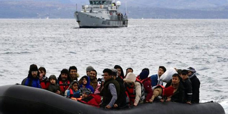 Avrupa Konseyi'nden Yunanistan'a: Göçmenleri sınır dışı etme yasa tasarısını değiştir