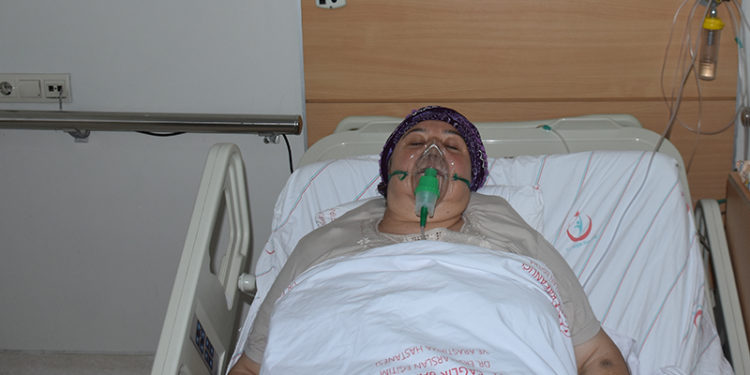 Aşı olmayan ve Covid-19'a yakalanan hasta anlattı: Ben belki öleceğim ama siz ölmeyin, mutlaka aşı yaptırın