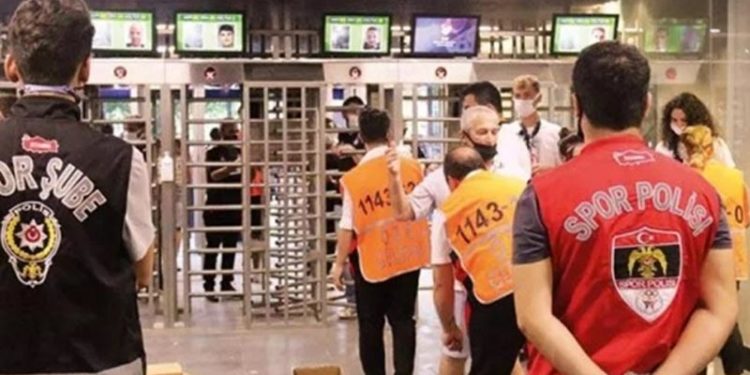 Aşısız taraftarların Passolig hilesi: 89 kişi gözaltına alındı