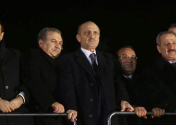 Babacan: Bakanlar Yüce Divan'a gitmemek için sağı solu tehdit etti