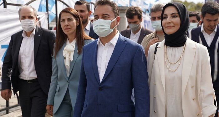 Babacan’ı dinlemek için kongreye gittim