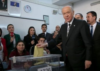 Bah&ccedil;eli: Se&ccedil;im barajının y&uuml;zde 7&rsquo;ye &ccedil;ekilmesi &lsquo;MHP&rsquo;yi kurtarma hamlesi&rsquo; değil