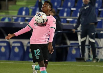 Barcelona'nın yeni '10 numarası' Ansu Fati oldu