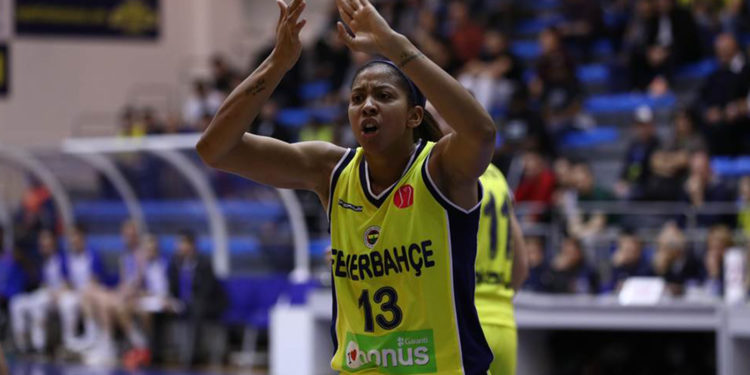 Basketbolcu Candace Parker, Galatasaray-Fenerbahçe rekabetini anlattı: Deliceydi