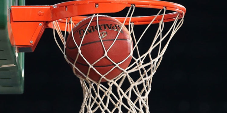 Basketbolda şampiyonluk rekoru Aydan Siyavuş'ta