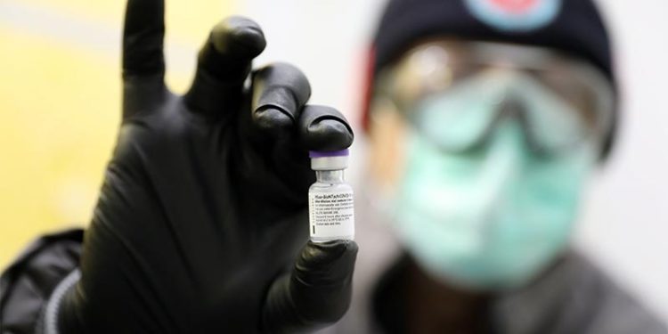 Biontech aşısının üçüncü dozunun koruyuculuğu açıklandı