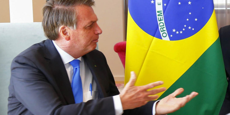 Bolsonaro'nun BM heyetinde bir kişinin Covid-19 testi pozitif çıktı