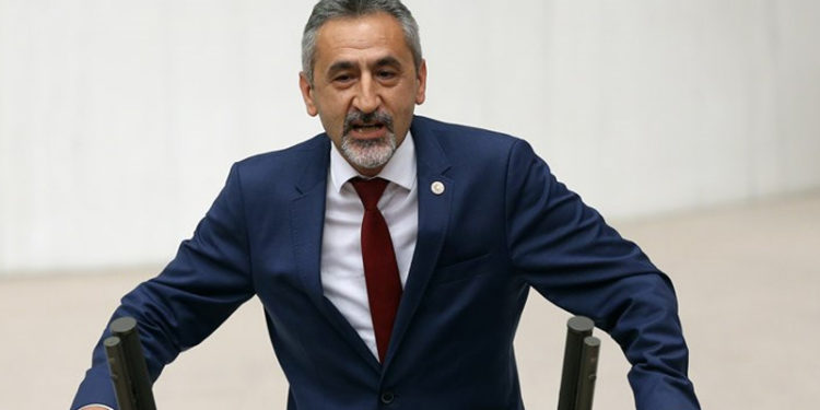 CHP'li Adıgüzel: Geçen yıl 25-26 liradan satılan fındık, bu yıl 23,5 liradan satıldı