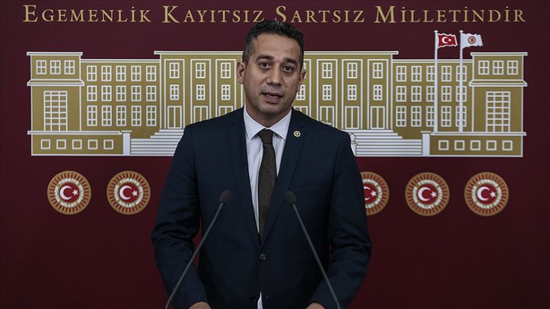 CHP'li Başarır'dan Taşucu Limanı'nın özelleştirilmesine tepki: Bu ülkenin değerlerini babanızın malı gibi yönetmekten vazgeçin