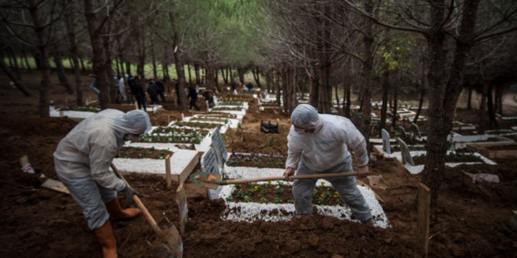 CHP’li İlgezdi: 21 ildeki Mart 2020 ile Ağustos 2021 arasında salgın hastalıktan ölen sayısı, bakanlığın tüm ülkede açıkladığından 8 bin 87 fazla