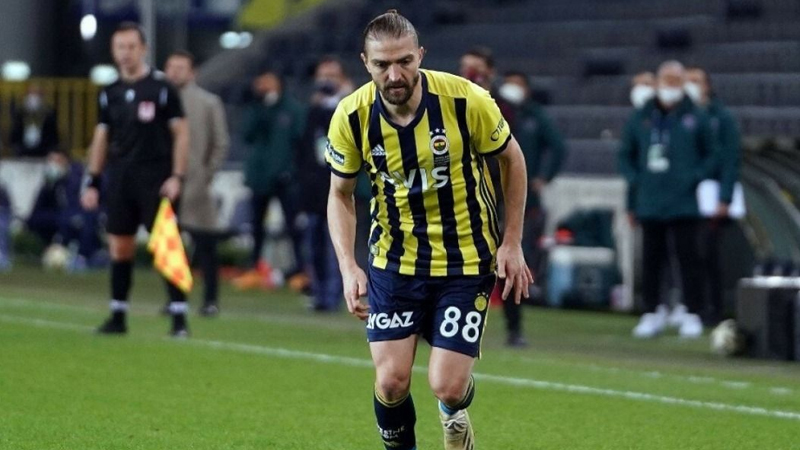 Caner Erkin'in yeni adresi Fatih Karagümrük!