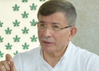 Davutoğlu: Yurt eksikliği nedeniyle kız öğrencilerde okula gitme oranı düşebilir