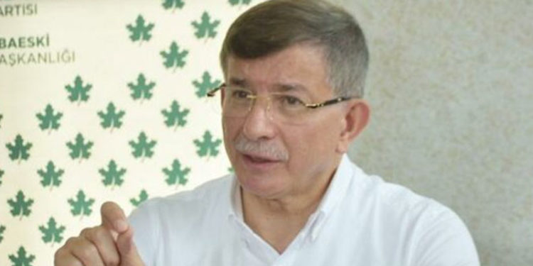 Davutoğlu: Yurt eksikliği nedeniyle kız öğrencilerde okula gitme oranı düşebilir