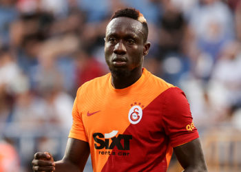 Diagne'den ilginç paylaşım: Anlıyoruz o senin oğlun ama kimse beni küçük düşürmemeli, kimse beni istediği zaman kullanmamalı