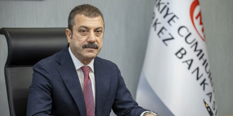 Dünya yazarı Emrah Lafçı: Kavcıoğlu bir kumar oynadı fakat tutmadı