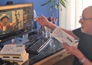 Dünyaca ünlü yazar Paulo Coelho 'Okçu'nun Yolu' kitabını olimpiyat şampiyonu Mete Gazoz'a adadı