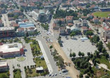 Düzce'de ev sahipleri öğrencilerden 'emlakçıyım' diyerek komisyon alıyor!