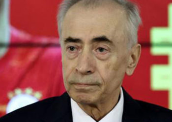 Eski Galatasaray Başkanı Mustafa Cengiz, yoğun bakıma alındı