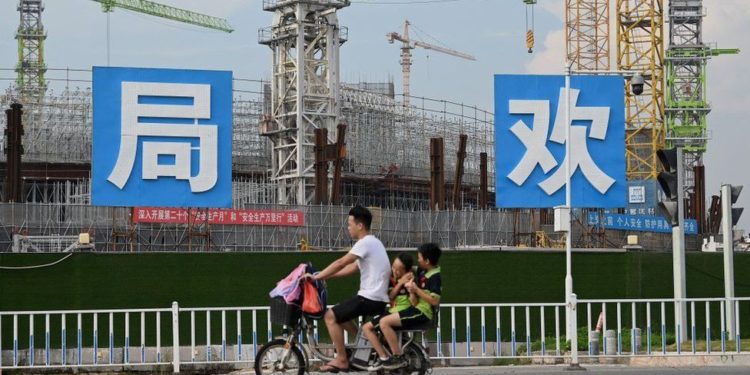 Evergrande: Çin'in gayrimenkul devi 1,5 milyar dolarlık hisse sattı, hisseleri yüzde 15 değer kazandı