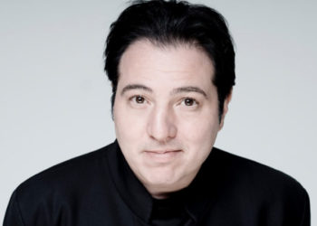 Fazıl Say: Sabahtan beri Koronavirüs tablosuna bakıyorum, kafamda çok fazla soru işareti oluşuyor düşündükçe