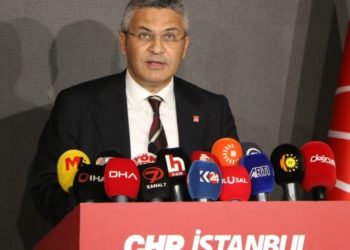 Federe Kürdistan'ı ziyaret eden CHP heyeti: Sorunların çözümü diyalog