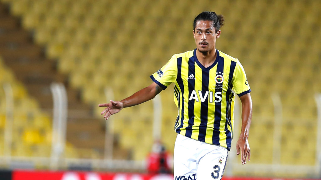 Fenerbahçe, Lemos'u Beerschot'a kiraladı