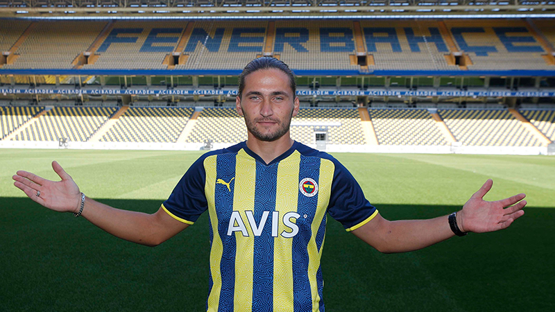 Fenerbahçe'de Miguel Crespo'nun lisansı çıktı