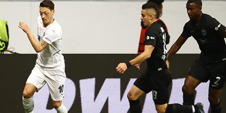 Fenerbahçe Almanya'dan puanla dönüyor