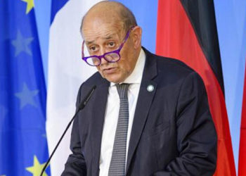 Fransa Dışişleri Bakanı Le Drian: Taliban yalan söylüyor, onlarla hiçbir ilişkimiz olmayacak