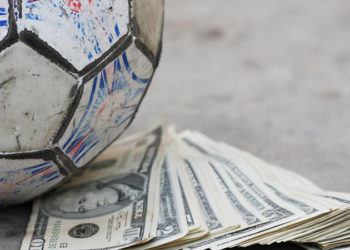 Futbolda son 10 yılda transfere 48,5 milyar dolar harcandı!