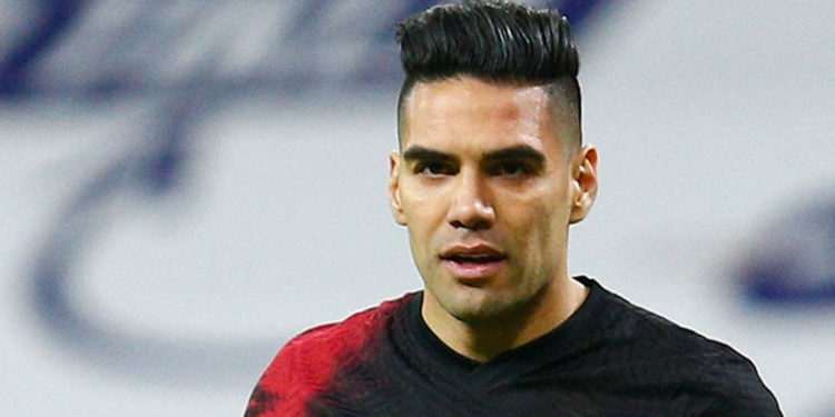 Galatasaray Falcao'da aradığını bulamadı