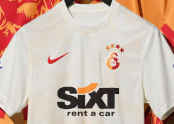 Galatasaray, üçüncü formasını tanıttı