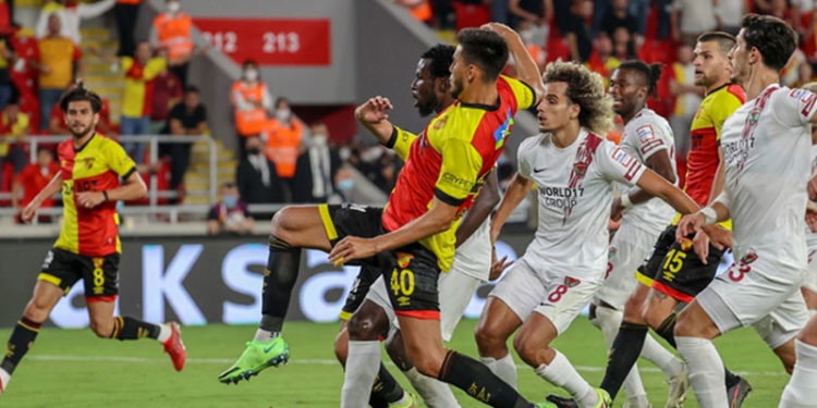 Göztepe, Süper Lig'deki son 14 maçta kalesini gole kapatamadı