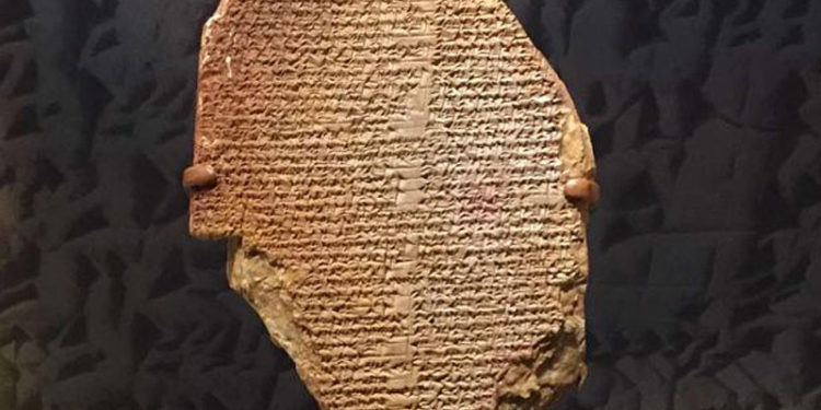 Gılgamış Destanı'na ait 3 bin 600 yıllık tablet ABD'den Irak'a iade edildi
